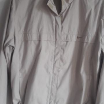 NIKE PROLJETNO JESENSKA JAKNA vel. S