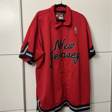 Nike Very Rare  NBA New Jersey Nets Red Warm-Up Jacket Shooting Shirt