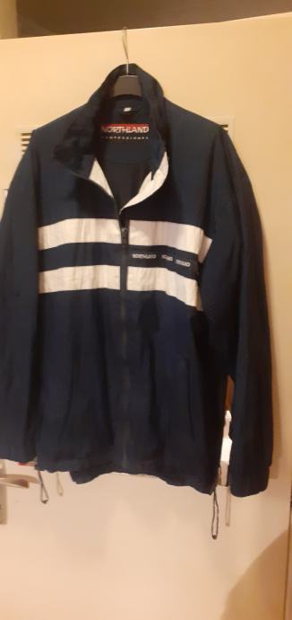 Northland vel.L kvalitetna vjetrovka kao nova