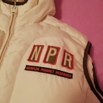 NAPAPIJRI PERNATI PRSLUK SA KAPULJACOM