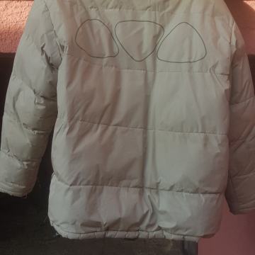 Super debelu pernatu jaknu sa 2 lica Personality.Sport