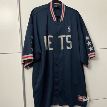 Rare Vintage 90s  New Jersey Nets NBA Shooting jacket