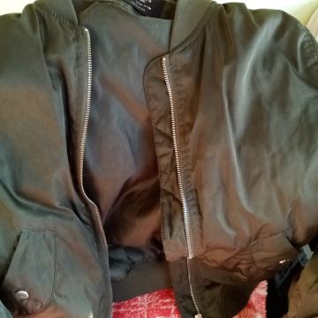 SPITFIRE Jakna vel. M-Bershka - Maslinasta