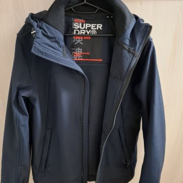 SuperDry jakna ( racun,novo,plaćena 110e)