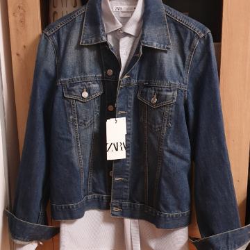 ***SUPER PRILIKA; Traper jakna i košulja***