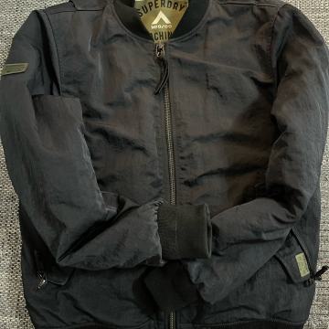 Superdry bomber jakna