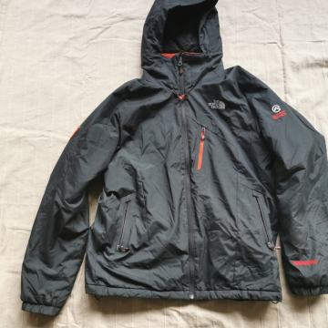 The North Face summit series  RECCO jakna L
