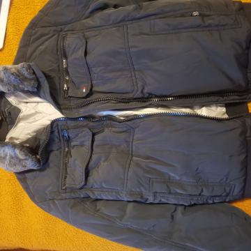 Tommy Hilfiger jakna xl