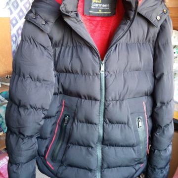 Topla zimska jakna ORIG. GARMENT MEN M šuškava sa kapuljačom očuvana