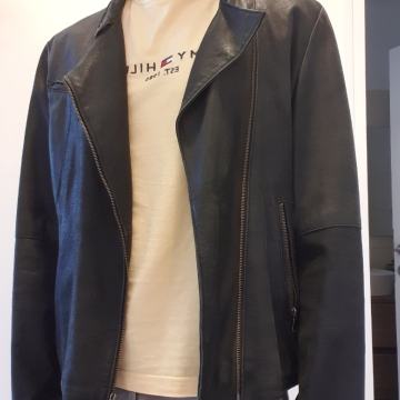 Trussardi jakna od janjeće kože