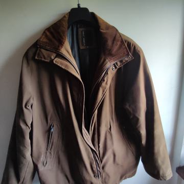 veličina 52,zimska muška jakna