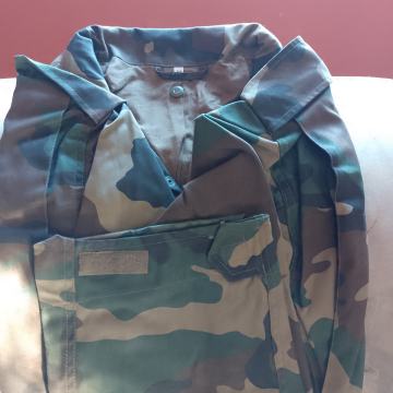 Vojna maskirna jakna