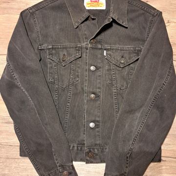 White Levis jackets S/M bijela nalepkica - raiteta