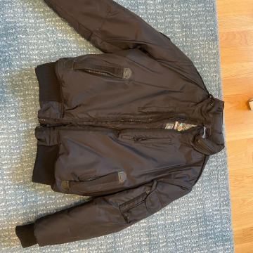 Zimska jakna Thor Steinar