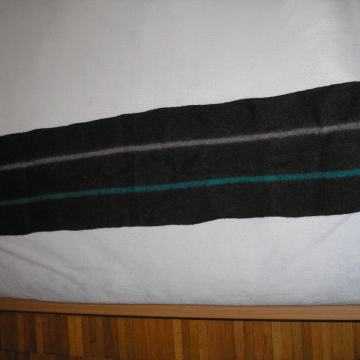 Muško ženski šal crno sive zelenkasto plave boje