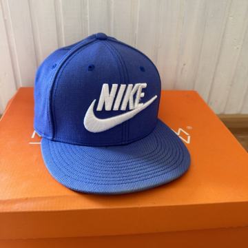 NIKE Kapa Silterica