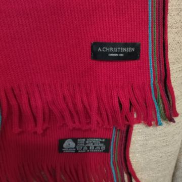 ŠAL BRENDA CHRISTENSEN - SNIŽENO !!!