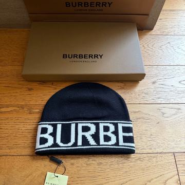Burberry kapa