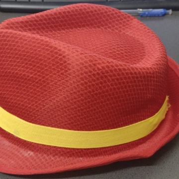 CN crveno-žuti šeširić