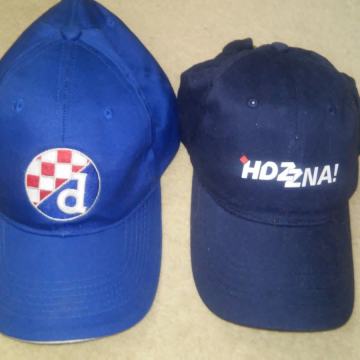 dvije omiljene kape...