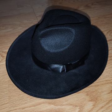 Fedora šešir