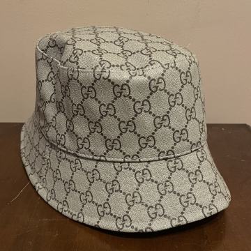 Bucket hat GUCCI šešir univerzalni