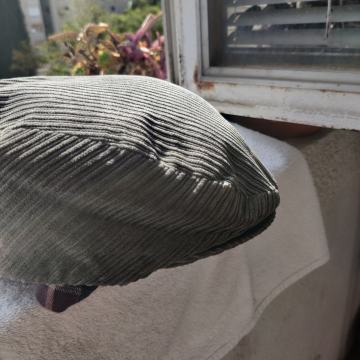 Handmade Flat Cap 59 cm