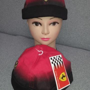 Kapa ( bez šilta) Ferrari