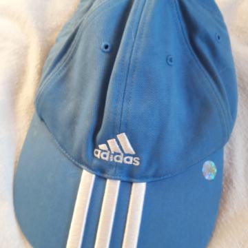 Kapa shilt adidas