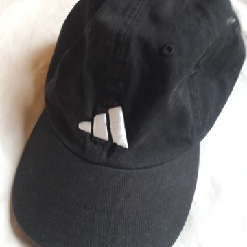 Kapa shilt adidas