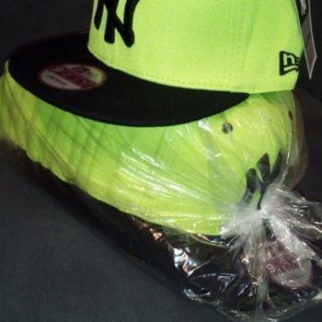 Lot šilterice NY (10 kom.)