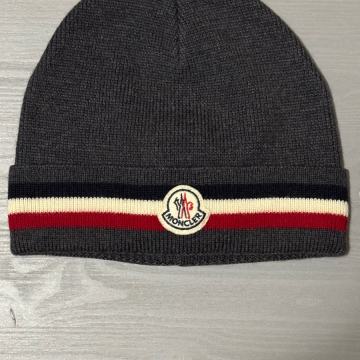Moncler Kapa