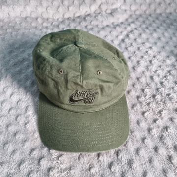 Nike SB Kapa zelena