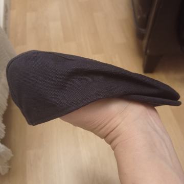 Prodajem Barbour kapu novu