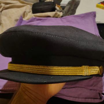 Šešir Zlatko Cahun-admiralski