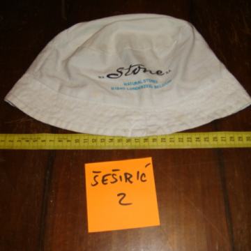 Šeširić br.2. Stone