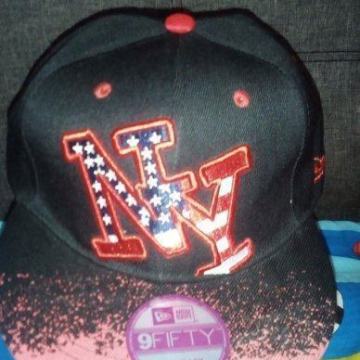 Šilterica NY crna ravan šilt