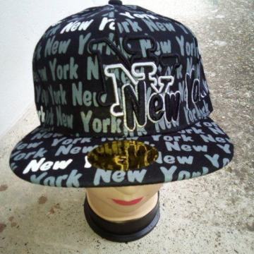 Šilterica NY ravan šilt veličina 60 cm