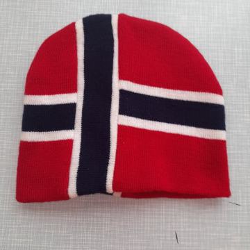 vunena kapa norveška 58 cm