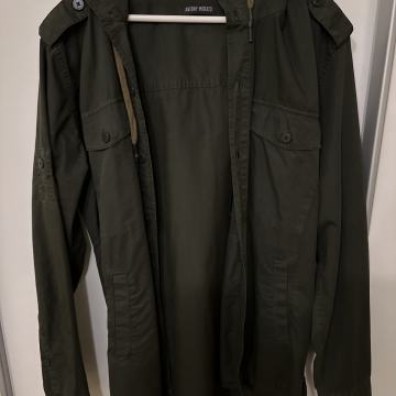 Antony Morato Košulja Vel. L slim, novo