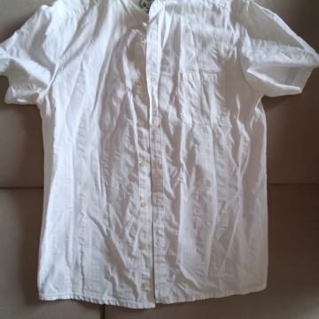 Bijela košulja kratki rukav veličina L