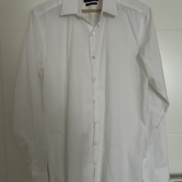 Bijela muška formalna košulja • LC Waikiki • veličina M • Premium Cott