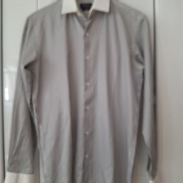 Jeordie's kosulja vel M