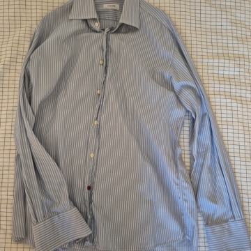 10 Brendiranih muških košulja, veličina L