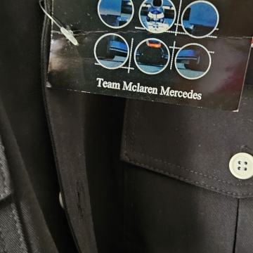 NOVA MERCEDES KOSULJA SA ETIKETOM