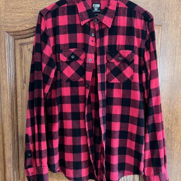 Muska Karirana Crvena Kosulja Vel. M