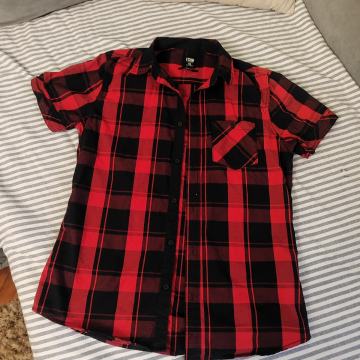 muška košulja M veličine