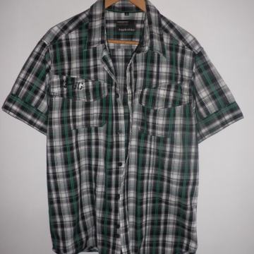 MUŠKA LAGANA PAMUČNA KOŠULJA 41 / 42 L