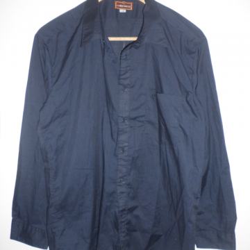 MUŠKA LAGANA PAMUČNA KOŠULJA M / L