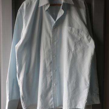 MUŠKA LAGANA PAMUČNA KOŠULJA XL / XXL